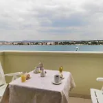 Apartment Riva *