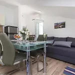Riva Apartment