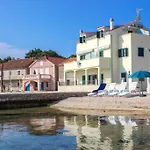 Riva Apartment *