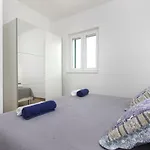 Riva Apartment Krapanj
